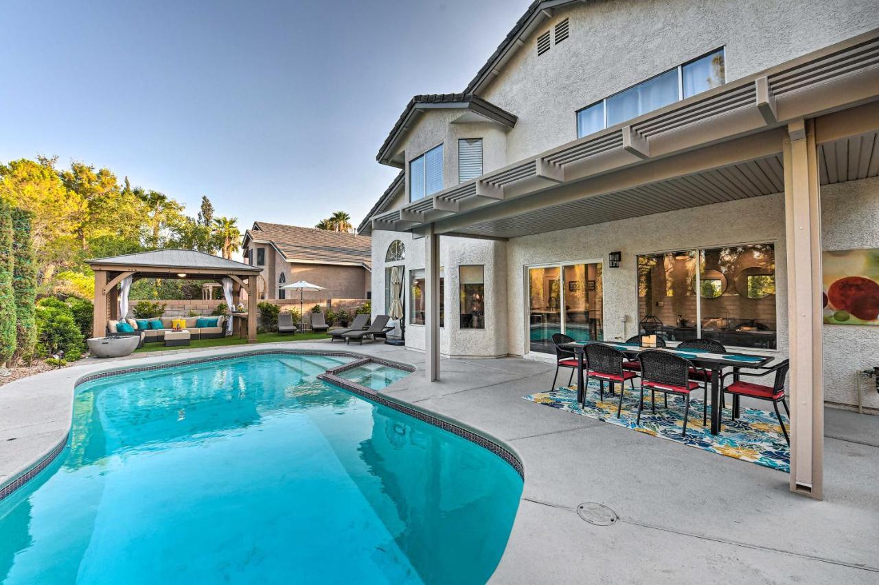 Top-Notch Las Vegas Oasis With Games, Golf And More! Villa Exterior photo